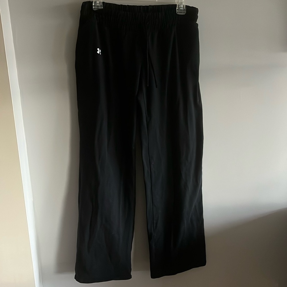 Loose fit pants